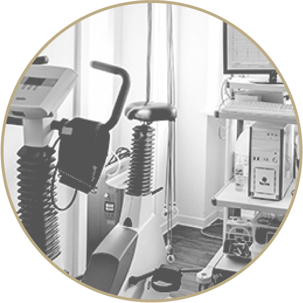 Ruhe und Belastungs EKG